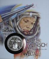 Упаковка монеты с Гагариным